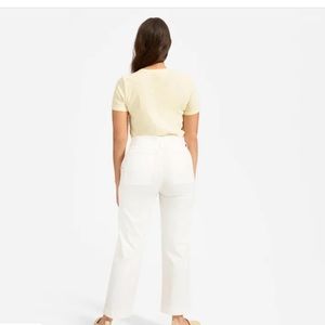 Everlane Lightweight Relaxed Chino in Bone, size 2